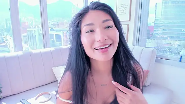 Megan Lim online show from March 2025 10:19:01 AM