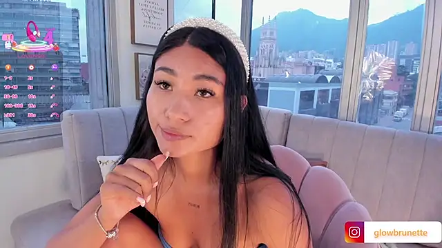 Megan Lim online show from February 2025 01:30:01 PM