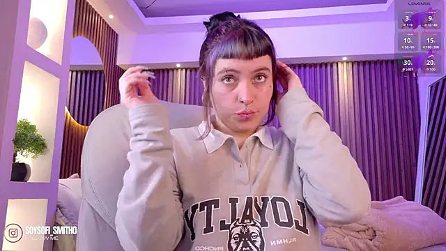 Lucy Smith2 online show from March 2026 03:58:02 AM