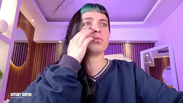 Lucy Smith2 online show from April 2026 04:03:01 AM