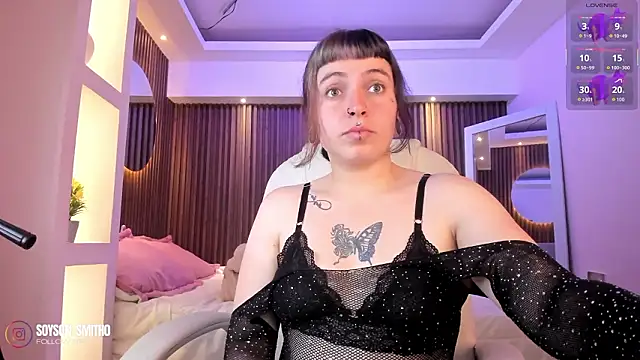 Lucy Smith2 online show from February 2026 04:01:01 AM