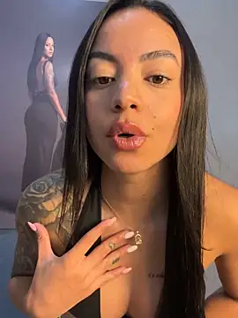 Elamesmamorena online show from May 2026 11:54:02 AM