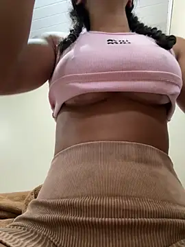 Elamesmamorena online show from April 2026 10:21:01 AM