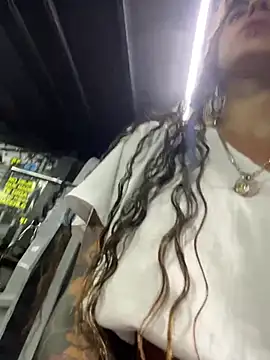 VioletaSubmissive online show from April 2026 07:50:02 PM