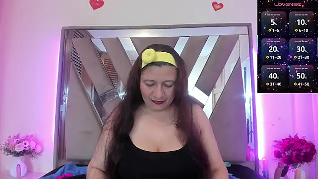 LILITH TORRES1 online show from July 2026 10:42:01 PM