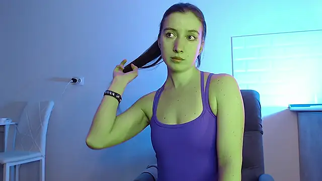 Eva Hailey  online show from February 2026 02:31:02 AM