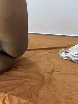 sissarahotty online show from February 2025 02:25:02 AM