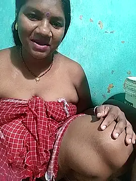 Snapshot of pujavinod chatting on October 2025 06:04:02 AM pujavinod online show from October 2025 06:04:02 AM