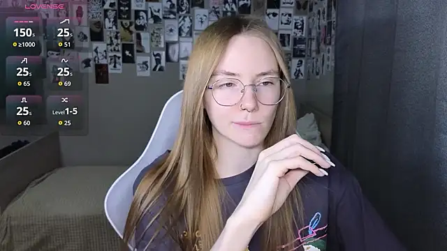 littlevildevil online show from February 2026 11:00:02 AM