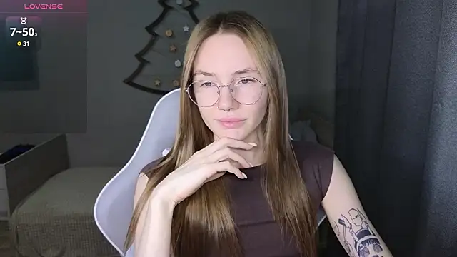 littlevildevil online show from February 2026 11:06:01 AM