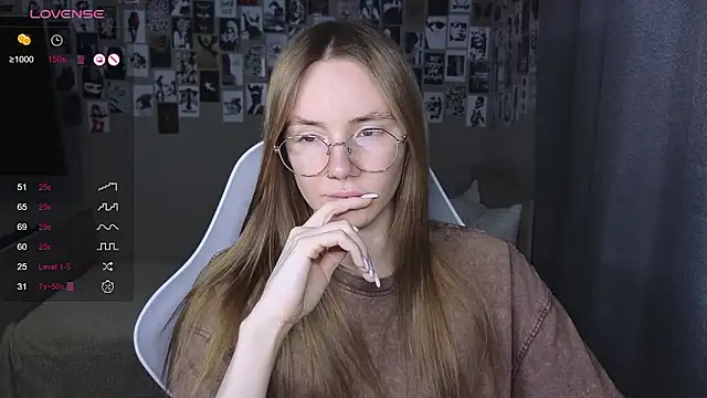 littlevildevil online show from March 2026 06:50:01 AM