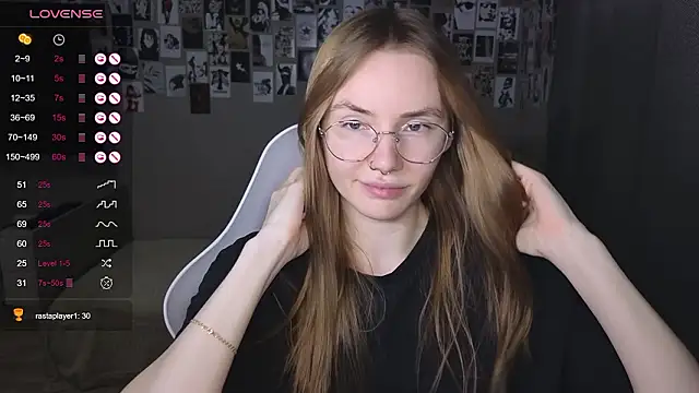 littlevildevil online show from March 2026 10:52:02 AM