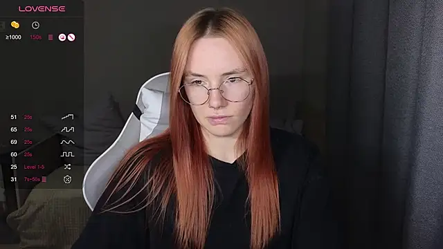 littlevildevil online show from November 2025 10:29:01 AM