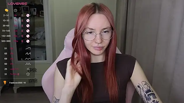 littlevildevil online show from October 2025 10:56:01 AM