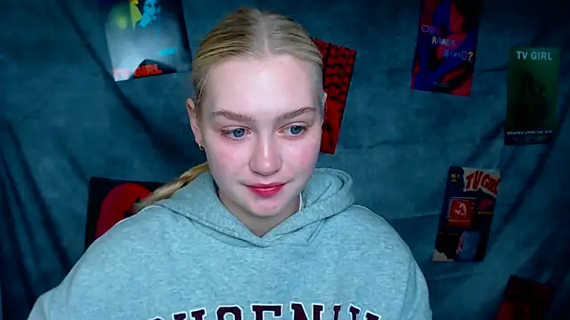 MademoiselleCl online show from October 2025 06:17:01 AM