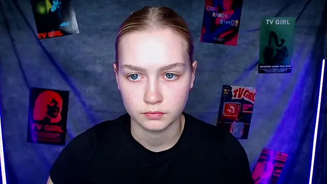 MademoiselleCl online show from November 2025 01:15:01 PM