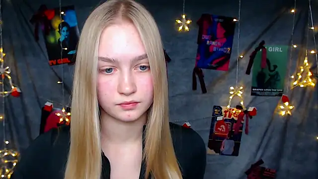 MademoiselleCl online show from December 2025 08:04:02 PM