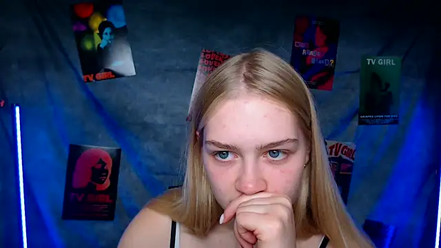 MademoiselleCl online show from September 2025 06:59:02 PM