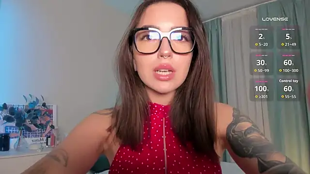 Oh My Dianee online show from October 2025 07:51:02 AM