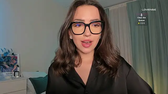 Oh My Dianee online show from October 2025 08:22:02 AM
