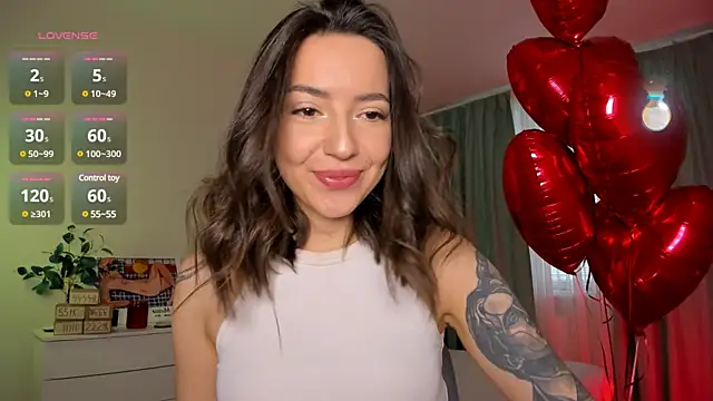 Oh My Dianee online show from February 2025 12:33:01 PM