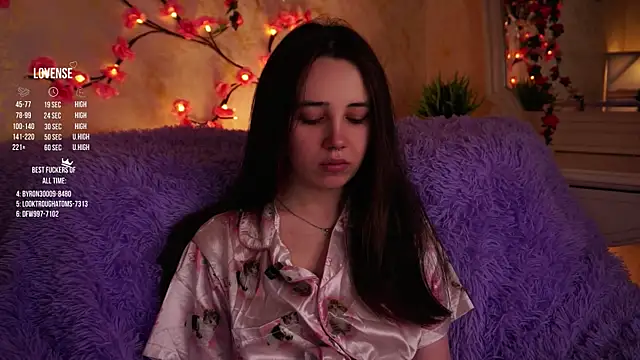 GillianDowdey online show from November 2025 03:07:01 AM