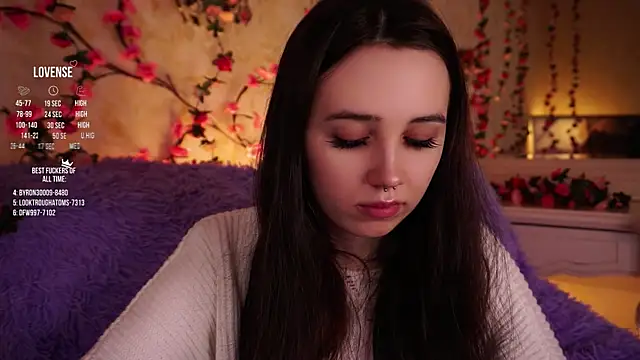 GillianDowdey online show from December 2025 02:16:02 AM