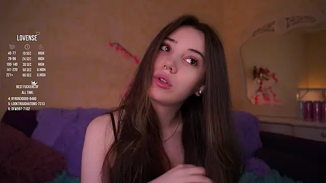 GillianDowdey online show from April 2026 03:21:02 AM