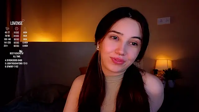 Snapshot of GillianDowdey chatting on September 2025 03:23:02 AM GillianDowdey online show from September 2025 03:23:02 AM