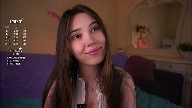 GillianDowdey online show from May 2026 03:27:02 AM