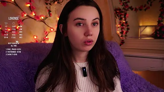 GillianDowdey online show from November 2025 03:29:01 AM