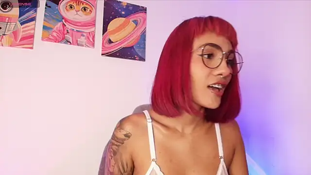 Snapshot of Nix_Taylor chatting on November 2025 11:08:02 PM Nix Taylor online show from November 2025 11:08:02 PM