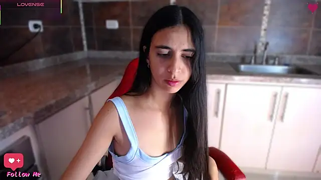 anna alvarez online show from December 2025 12:40:01 PM