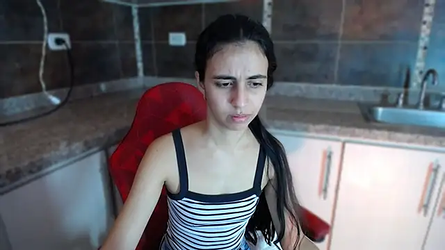 Snapshot of anna_alvarez chatting on September 2025 01:17:02 PM anna alvarez online show from September 2025 01:17:02 PM