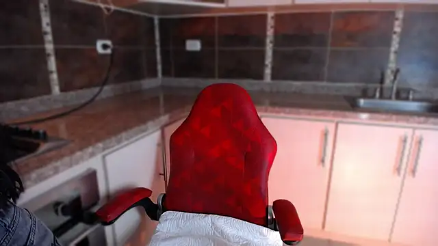 anna alvarez online show from November 2025 12:09:02 PM