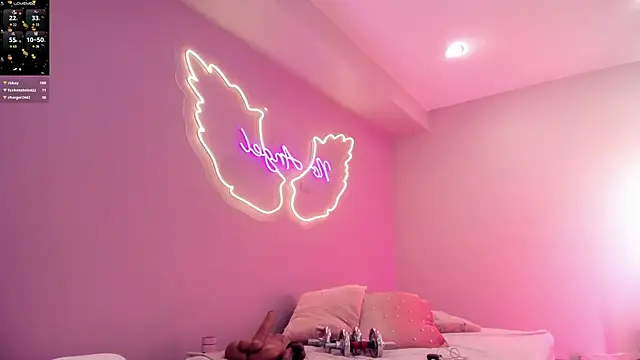 Ninna monroe  online show from November 2025 04:29:01 PM