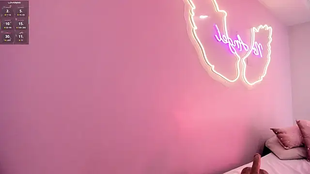 Ninna monroe  online show from November 2025 04:13:02 PM