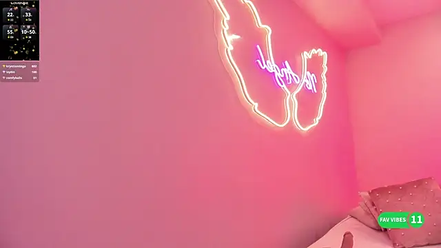 Ninna monroe  online show from September 2025 04:18:01 PM