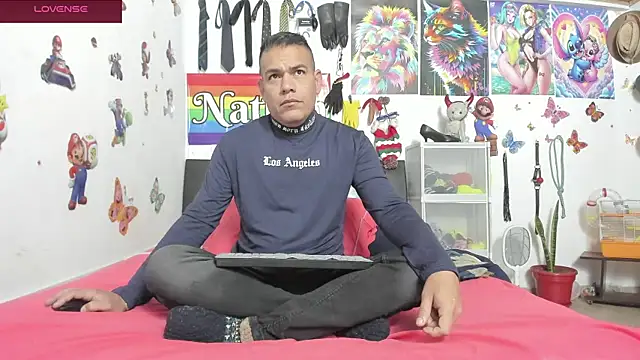 nathan sanchez online show from October 2025 09:12:01 AM