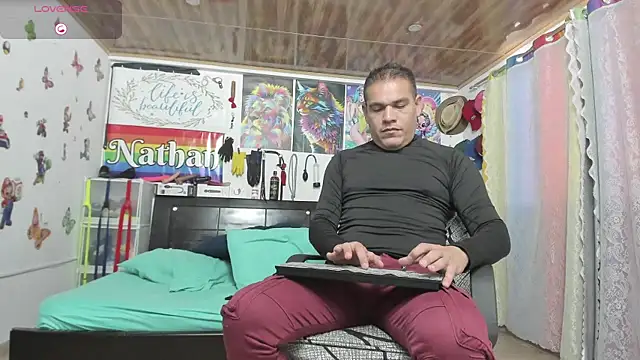 nathan sanchez online show from December 2025 05:25:01 PM