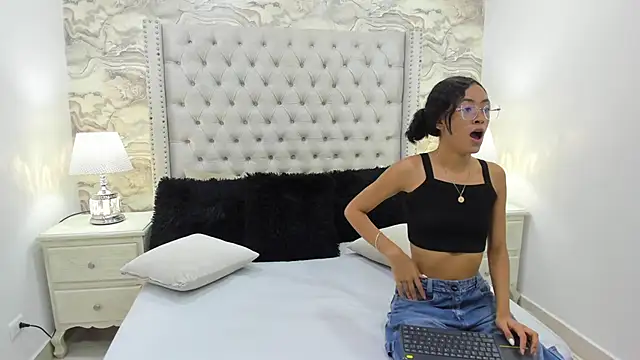 Buda and Cataleya  online show from January 2026 03:15:01 PM