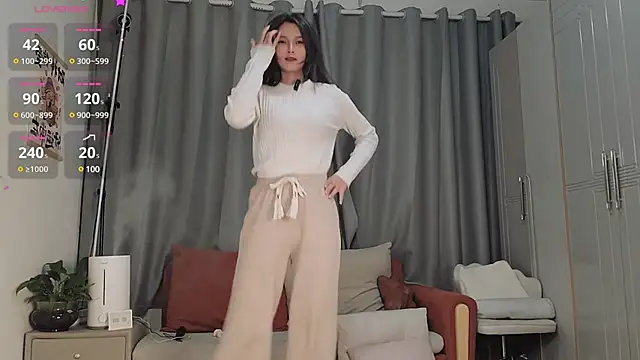 Youth3  online show from February 2025 12:17:02 PM