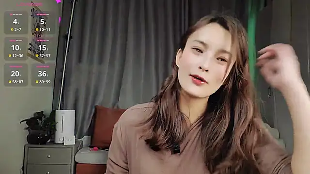 Youth3  online show from February 2025 04:39:02 PM