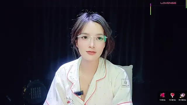 Youth3  online show from October 2025 05:13:02 PM