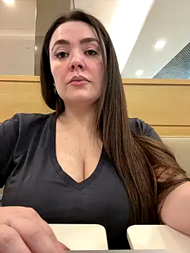 Snapshot of Sophie_Eaton chatting on October 2025 08:20:02 PM Sophie Eaton online show from October 2025 08:20:02 PM
