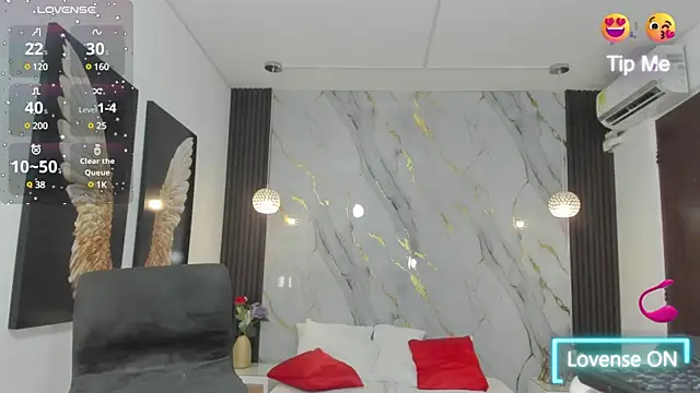 estephany doll online show from February 2025 01:54:01 PM