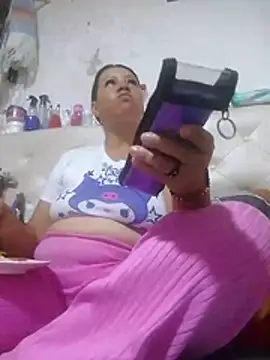 Snapshot of lupita_2023 chatting on November 2025 01:48:02 PM lupita 2023 online show from November 2025 01:48:02 PM