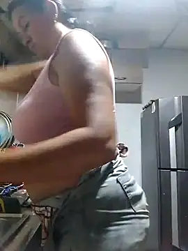 Snapshot of lupita_2023 chatting on December 2024 01:30:01 AM lupita 2023 online show from December 2024 01:30:01 AM