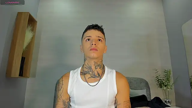 Ian Castillo  online show from May 2026 11:16:01 AM