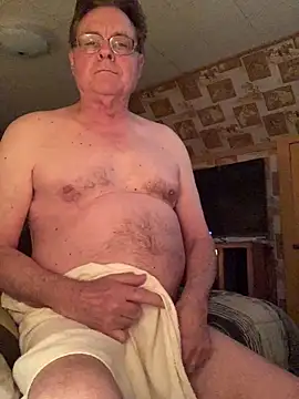 Tonybaloney1972 online show from April 2026 01:59:01 PM